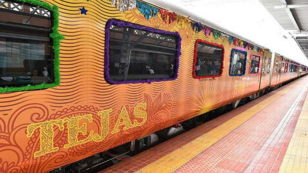 பயணிகள் இளைப்பாறப் காபி மெஷின்