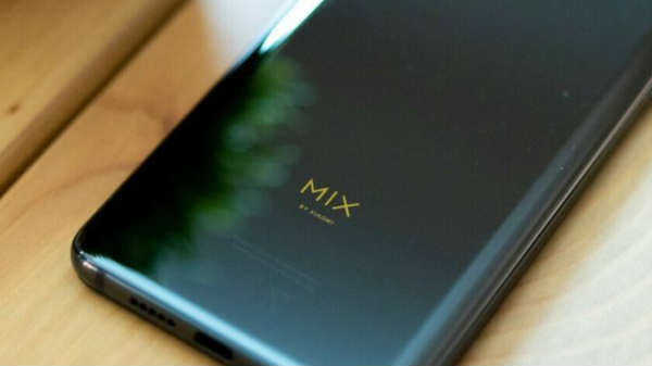 6.39-இன்ச் டிஸ்பிளேவுடன் களமிறங்கும் சியோமி மி மிக்ஸ் 4 ஸ்மார்ட்போன்.!