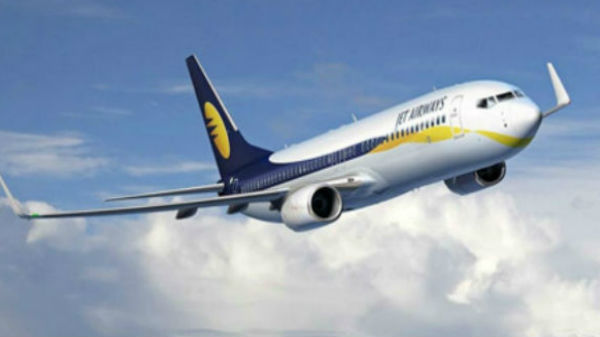 ரூ.12000-க்கு சரிந்த பிளைட் டிக்கெட்