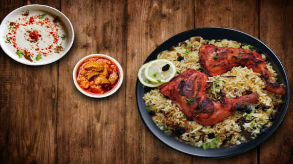 ஆன்லைன் இல் சிக்கன் தந்தூரி மற்றும் பிரியாணி