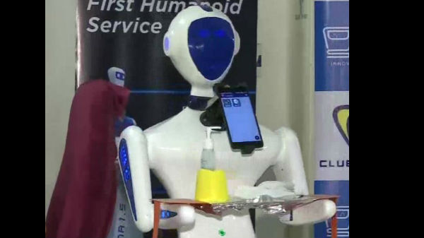 சேர்ந்த க்ளப் பஃர்ஸ்ட் 