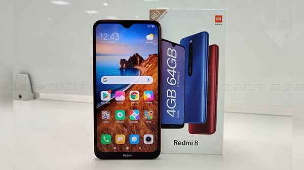 ரெட்மி 8 டிஸ்பிளே