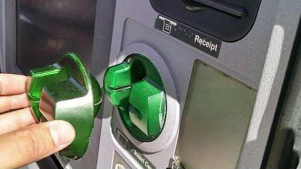 ஏடிஎம் குளோனிங் இயந்திரம்