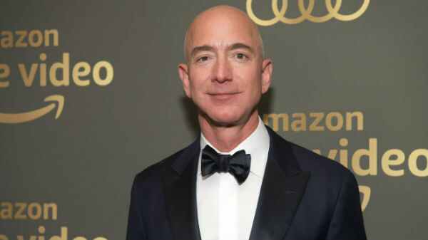 பெசோஸின் நிகர மதிப்பு