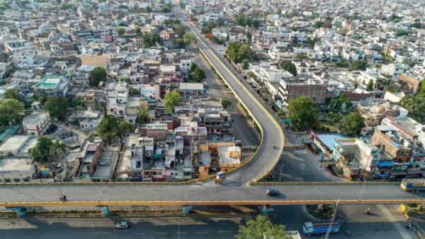 4 லட்சம் முதல் ஒப்பந்தப் பத்திரிக்கை