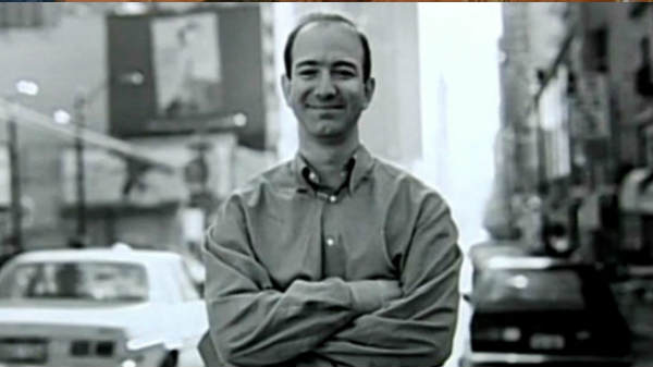 எந்த நாட்டு குழந்தையை இவர் தத்தெடுத்தார் என்று தெரியுமா? 