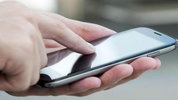 மொபைல்களில் உள்ள xHelpe