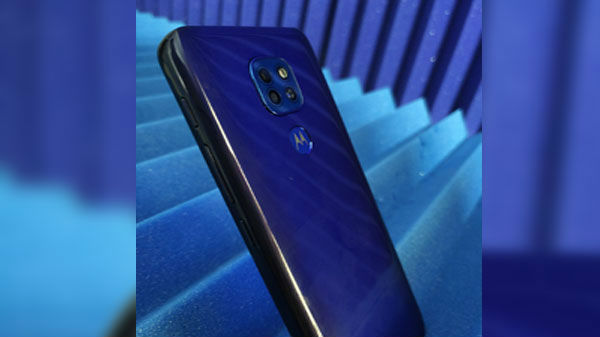 பின்புறம் 48எம்பி 