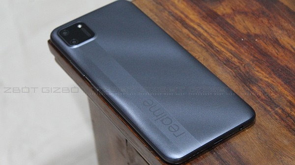 6,000 எம்ஏஎச் பேட்டரி