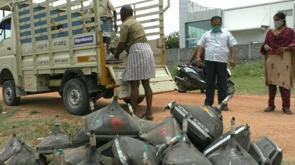 சிவப்பு பாதரச குப்பிகள்