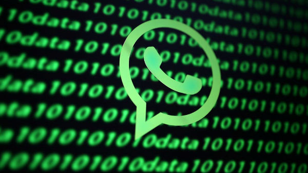 நான்கு வெவ்வேறு சாதனங்களில் வாட்ஸ்அப்