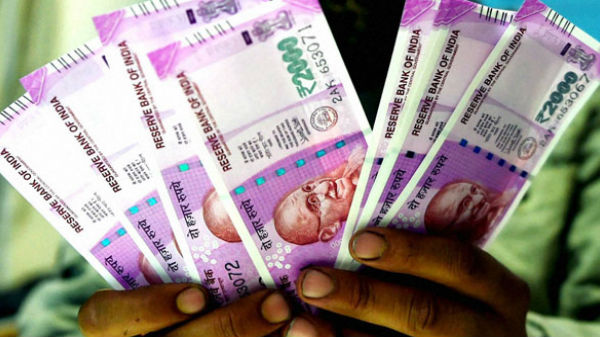 நூதனமுறையில் கையாண்டு திருடப்படும்