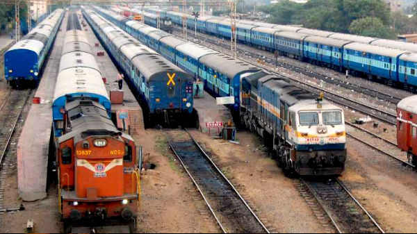 இந்தியாவில் அதிகளவு பயணிகள் காத்திருப்பு பட்டியலில் 