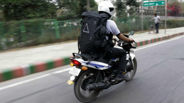 நேரில் சென்று பொய் சொன்ன டெலிவரி பார்ட்னர்