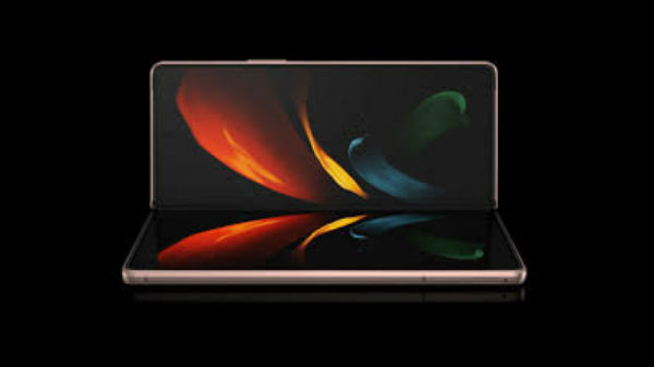 இரண்டு ஸ்மார்ட்போன்களின் 