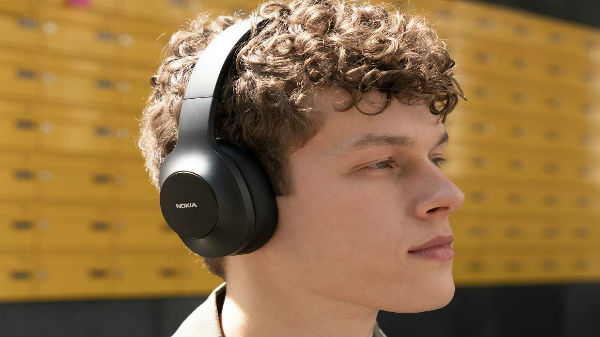 எசென்ஷியல் வயர்லெஸ் 