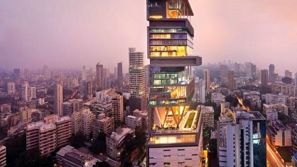 ரிலையன்ஸ் இண்டஸ்ட்ரீஸின் தலைவர் முகேஷ் அம்பானி