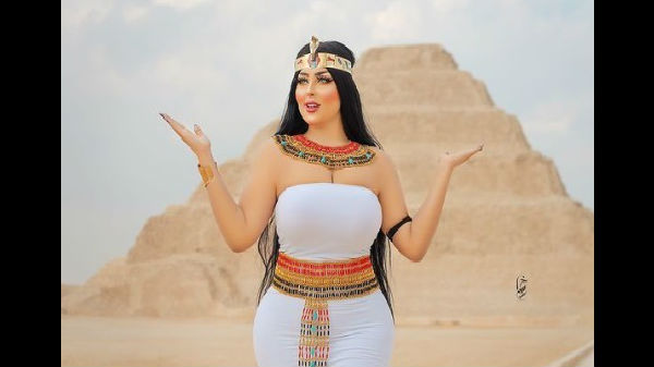 கெய்ரோவின் ட்ஜோஸர் பிரமிடு