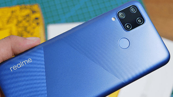  6000 எம்ஏஎச் பேட்டரி 