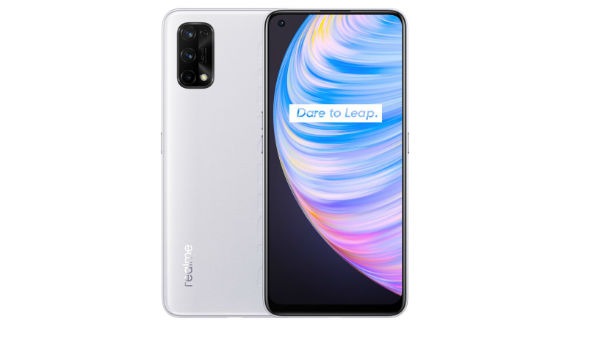 னத்தில் பின்புறம்  48 மெகாபிக்சல் முதன்மை சென்சார்