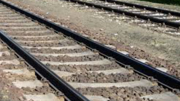 து சுற்றுச்சூழல் சீர்கேட்டையும் பெருமளவில் ஏற்படுக்கின்றன.