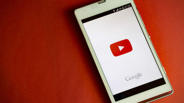 YouTube வீடியோக்களில் இடம்பெறும்