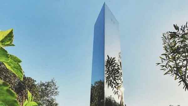 இந்தியாவில் தோன்றிய மோனோலித்