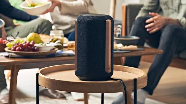 கூகுள் ஹோம் அல்லது அமேசான் அலெக்சா