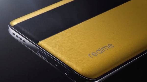 ரியல்மி ஜிடி 5ஜி ஸ்மார்ட்போனில் 12ஜிபி