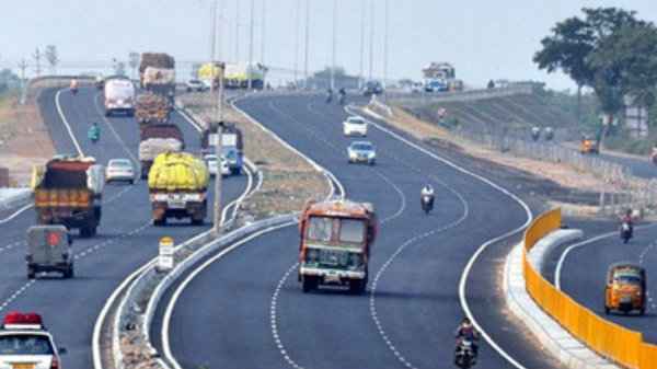 80 சதவீத வசூல் பாஸ்டேக் மூலமாக நடைபெற்று உள்ளது