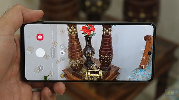 7000எம்ஏஎச் பேட்டரி