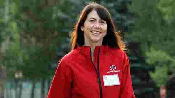 மறுமணம் செய்து கொண்ட மெக்கன்ஸி