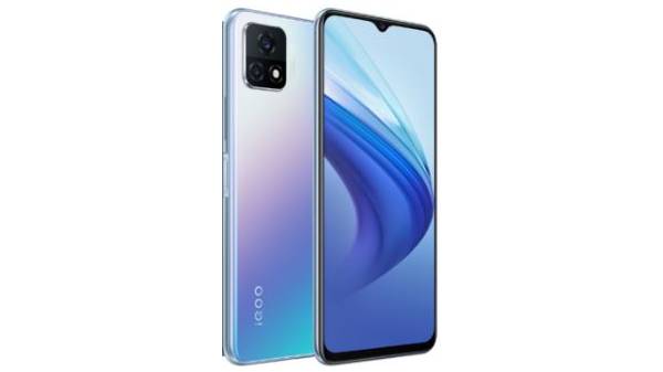  1080 x 2408 பிக்சல் தீர்மானம்