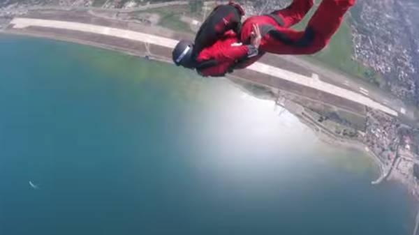 தனியாக செல்ல