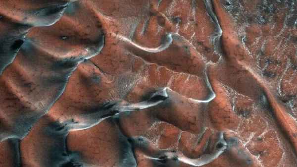 புதிய பகுதிகளில் கரிம உப்புகளை தேடும் நாசா 