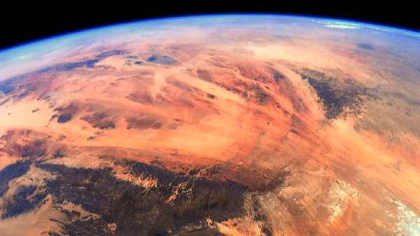 இது செவ்வாய் கிரகம் இல்லை, நம்முடைய பூமி தான்