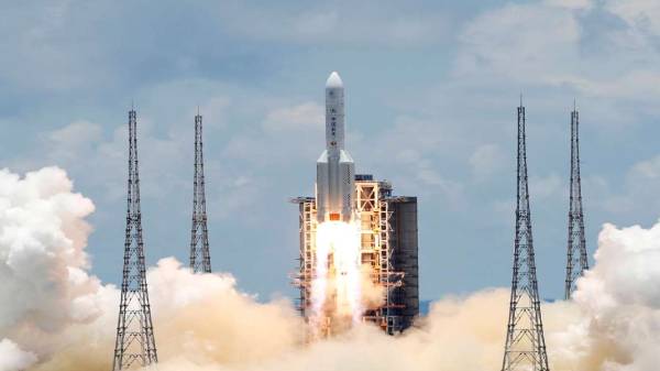 சீனா ஏற்கனவே விண்வெளிக்கு வீரர்க