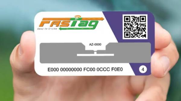 Radio Frequency Identification (RFID) சார்ந்த 'ஃபாஸ்டேக்'