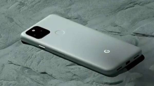  கேமரா வசதி