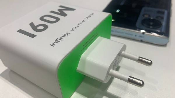 அறிமுகம் செய்யப்பட்ட ஒன்பிளஸ் 9