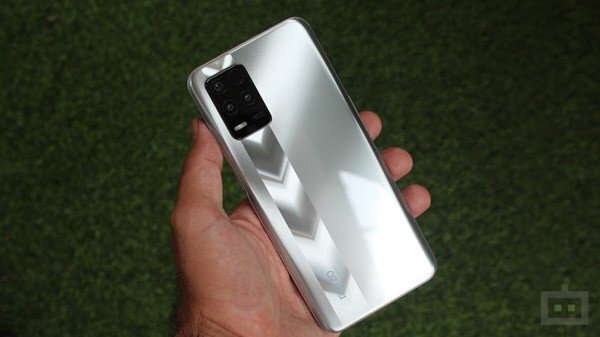 ரியல்மி நார்சோ 30 5ஜி 