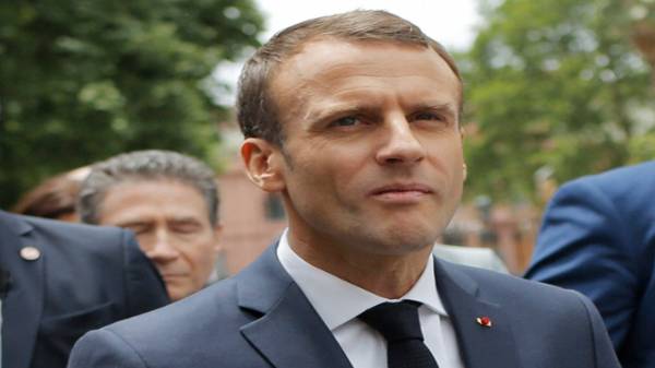 பிரான்ஸ் அதிபர் இமானுவேல் மேக்ரான்