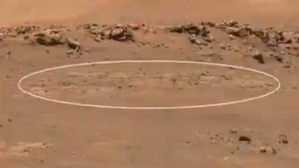 மலைகள், குன்றுகள், பாறைகள்