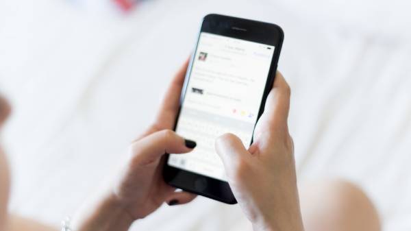 மேலும் இப்போது உங்களுடைய பெ