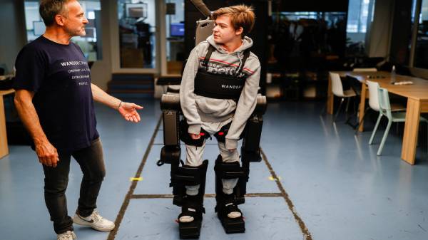 அவரது தந்தை