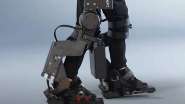  தந்தை ஜீன் லூயிஸ்