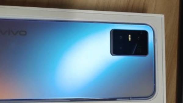 8ஜிபி/12ஜிபி ரேம்