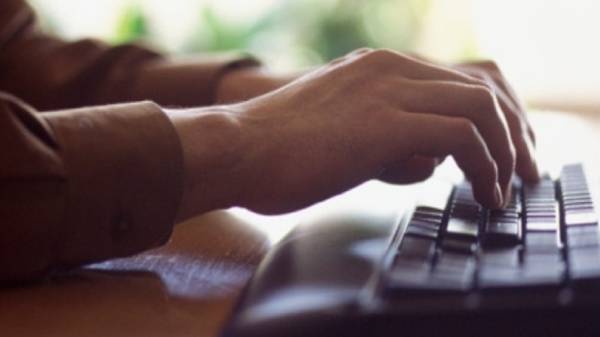 நான்காவது தூணாகக் கருதப்படும் ஊடகங்கள் 