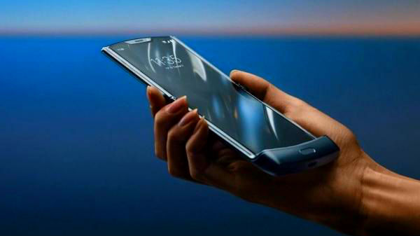  மோட்டோ ரேசர் ஸ்மார்