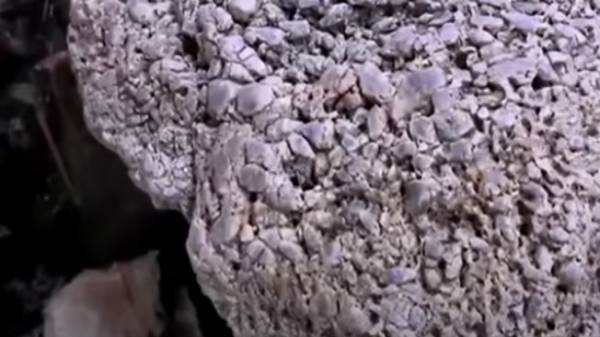 கிணறு தோண்டும் போது கிடைத்த கல்